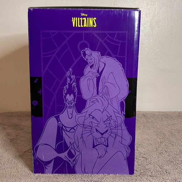 Disney Villains All the Rage Scentsy Warmer New in Box! - Picture 11 of 12